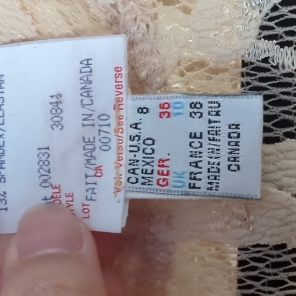 Vintage Joseph Ribkoff Cream Lace Top - Picture 5 of 10